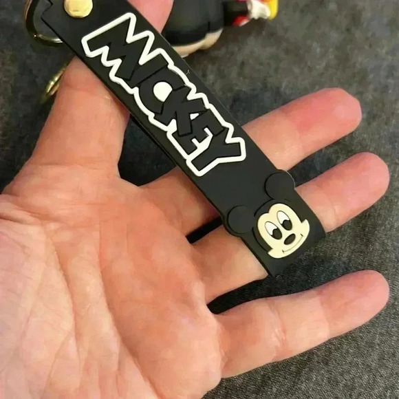 Mickey and Minnie key chain - Picture 5 of 5